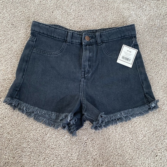Girls Shorts Size Small - Picture 7 of 7
